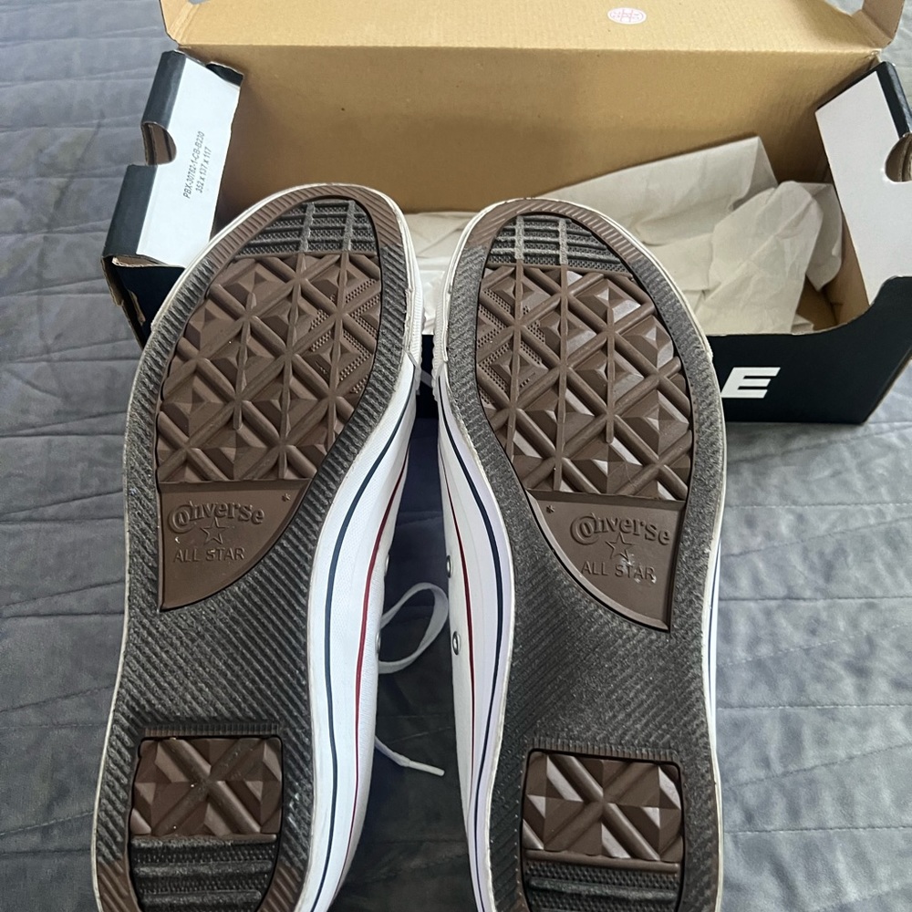Converse - Picture 8 of 8